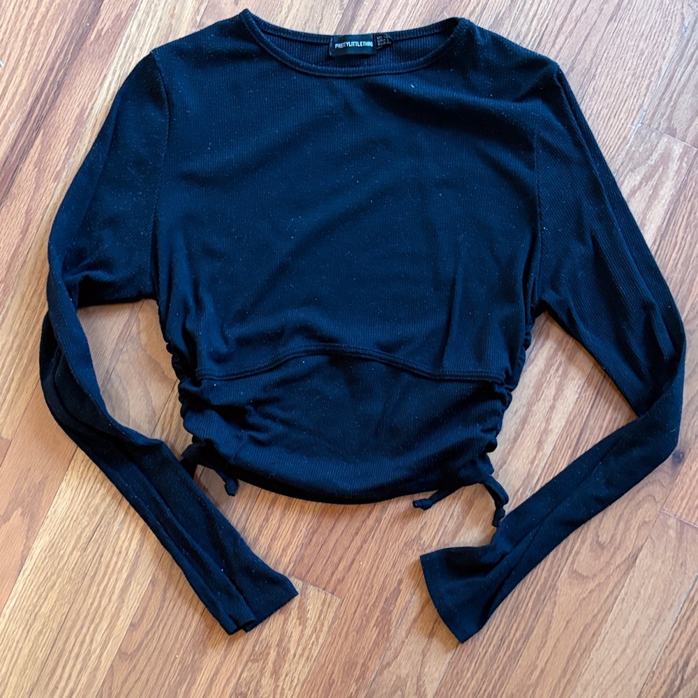 PrettyLittleThing Black Ruched Long Sleeve Top